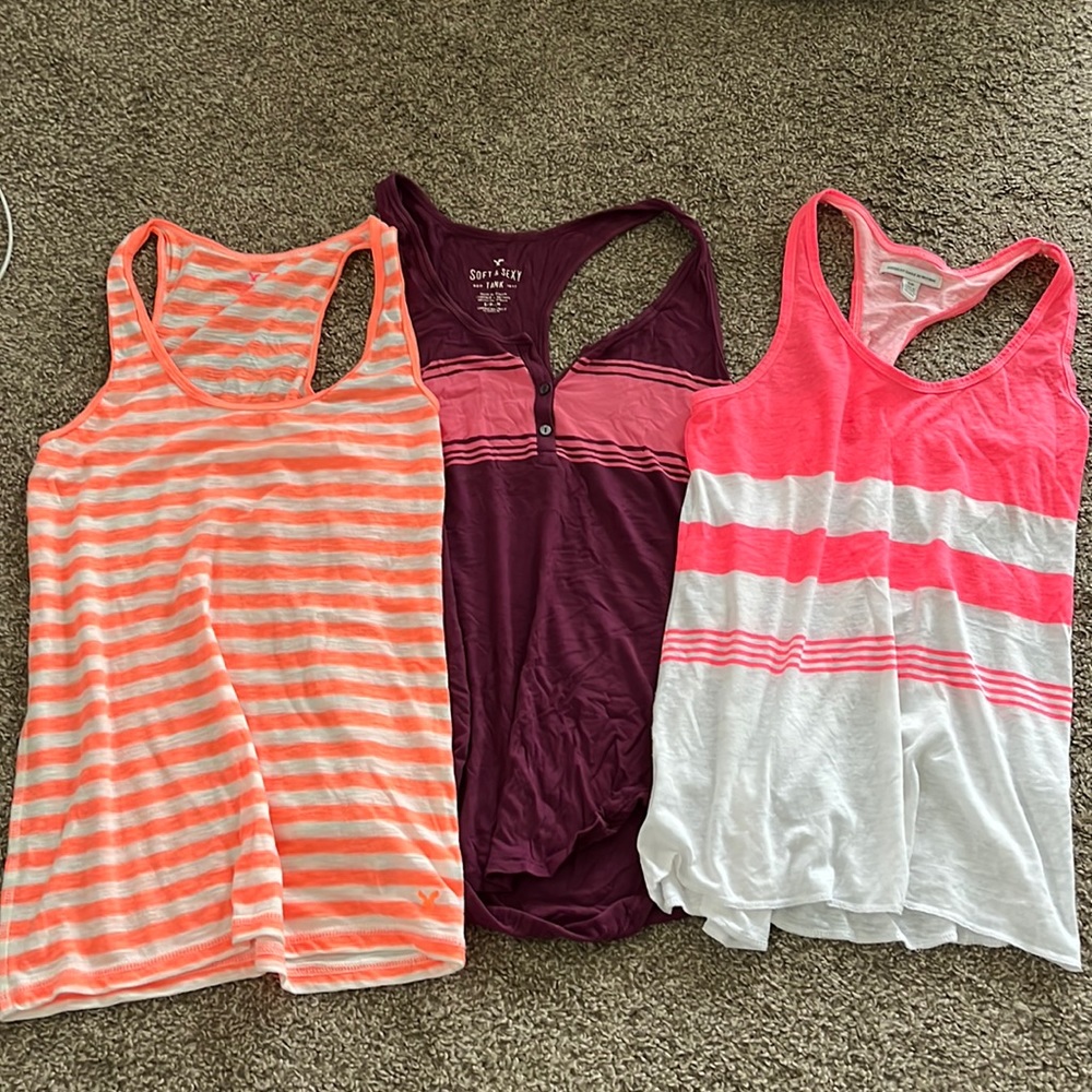 American Eagle tank tops